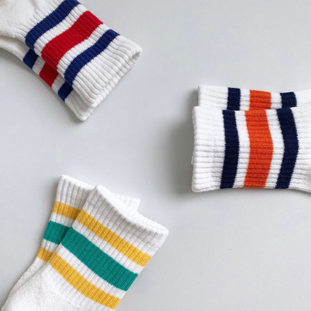 line socks