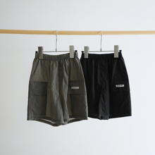 画像をギャラリービューアに読み込む, (boneoune)flap nylon cargo pants
