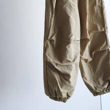 画像をギャラリービューアに読み込む, (boneoune)double Pocket nylon jogger
